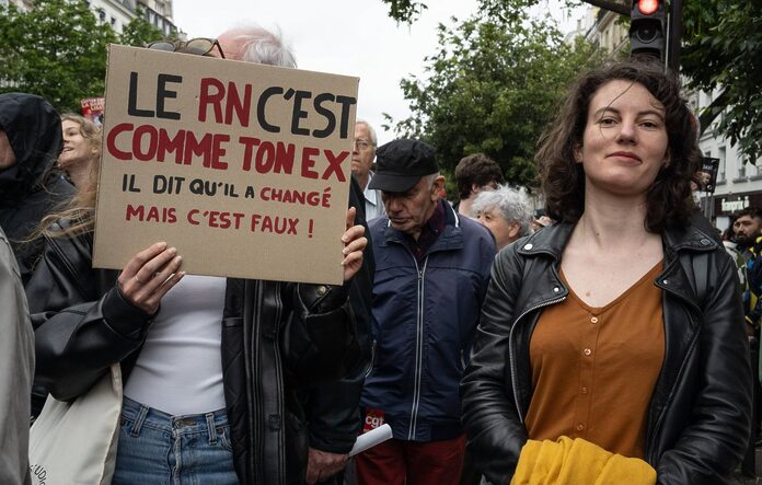 Manifestation Urgente: Lutte Contre le RN en Chute Libre!