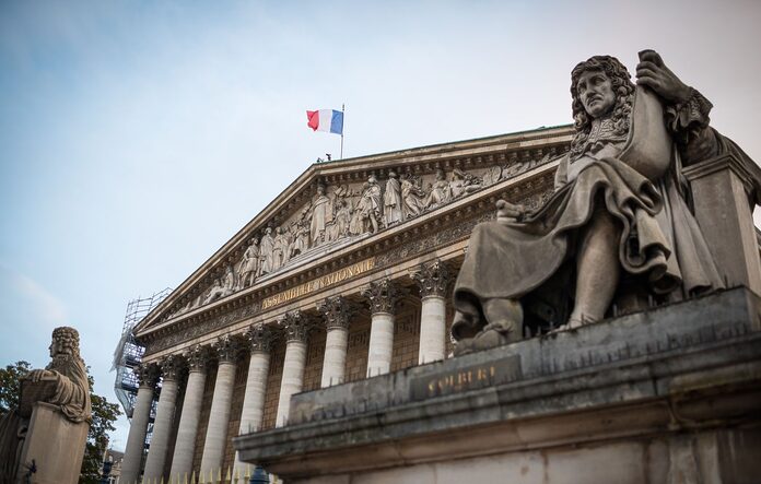 Dernière Chance pour Les Ex-Députés: Découvrez leur Avenir!