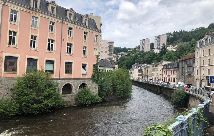 La montée du RN dans les zones rurales françaises