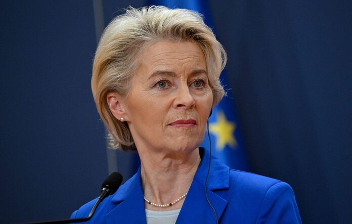 Accord des Vingt-Sept : Von der Leyen et Kallas reconduites