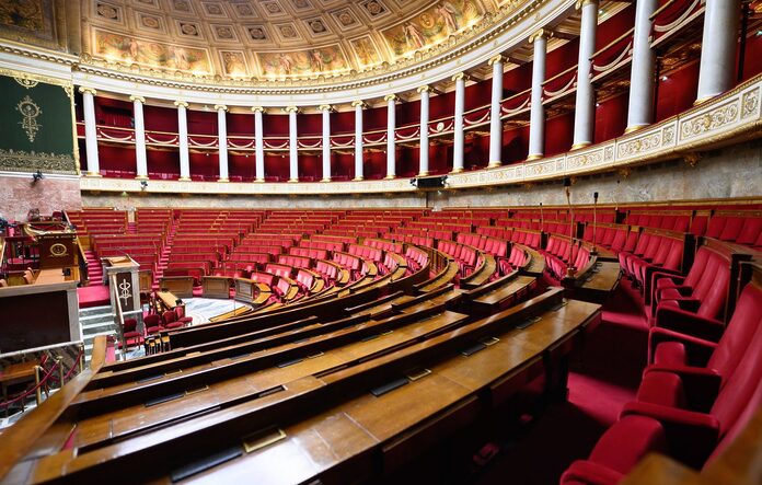 Moins de femmes élues à l’Assemblée nationale en 2024