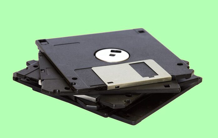 Le Japon abandonne enfin l’usage des disquettes