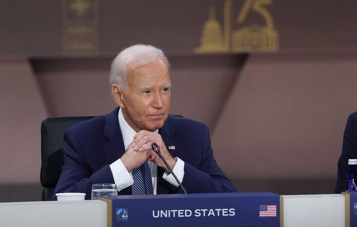 Donations des démocrates en chute libre : Biden en péril