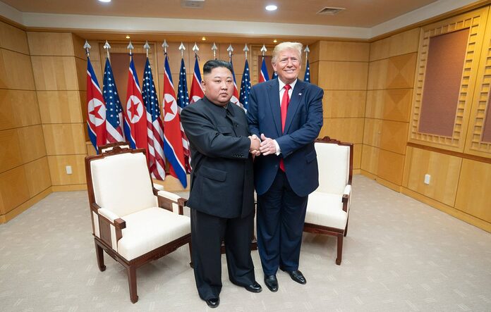 Trump : « Je pense que je lui manque » à propos de Kim Jong-un