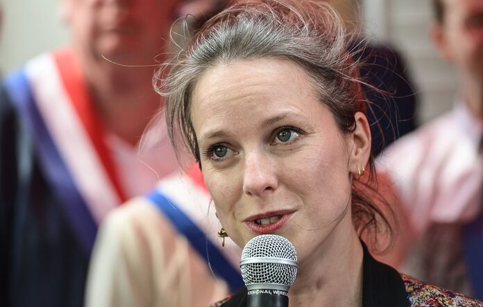 Lucie Castets défie Macron : premier déplacement à Lille