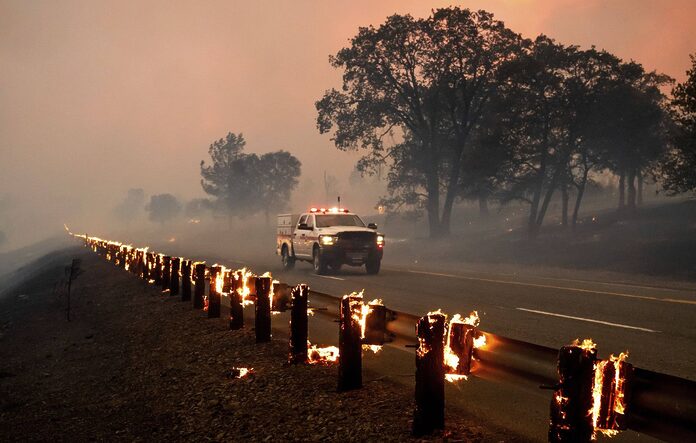 Incendie « Park Fire » : Évacuation massive en Californie