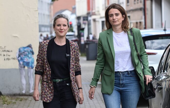 Lucie Castets en visite dans le Centre pour le travail et l’industrie