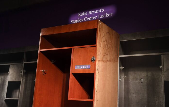 Le casier de Kobe Bryant vendu pour 2,9 millions