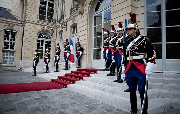 Pas de Premier ministre nommé : Macron entretient le suspense