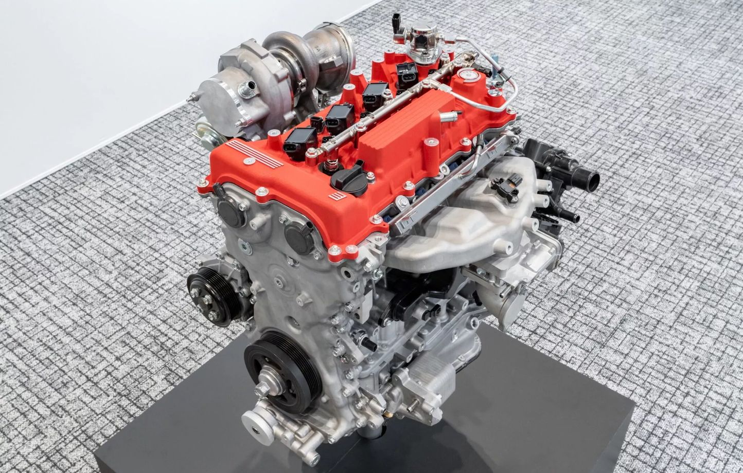 Toyota lance un moteur essence de 600 ch