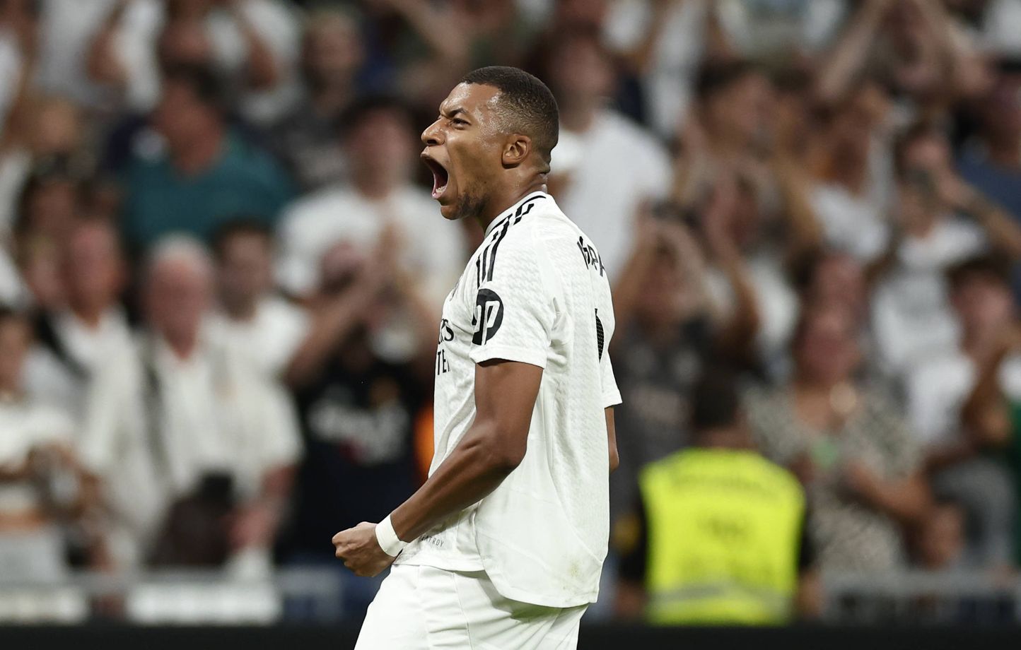 Mbappé brille avec un doublé au Bernabeu en Liga