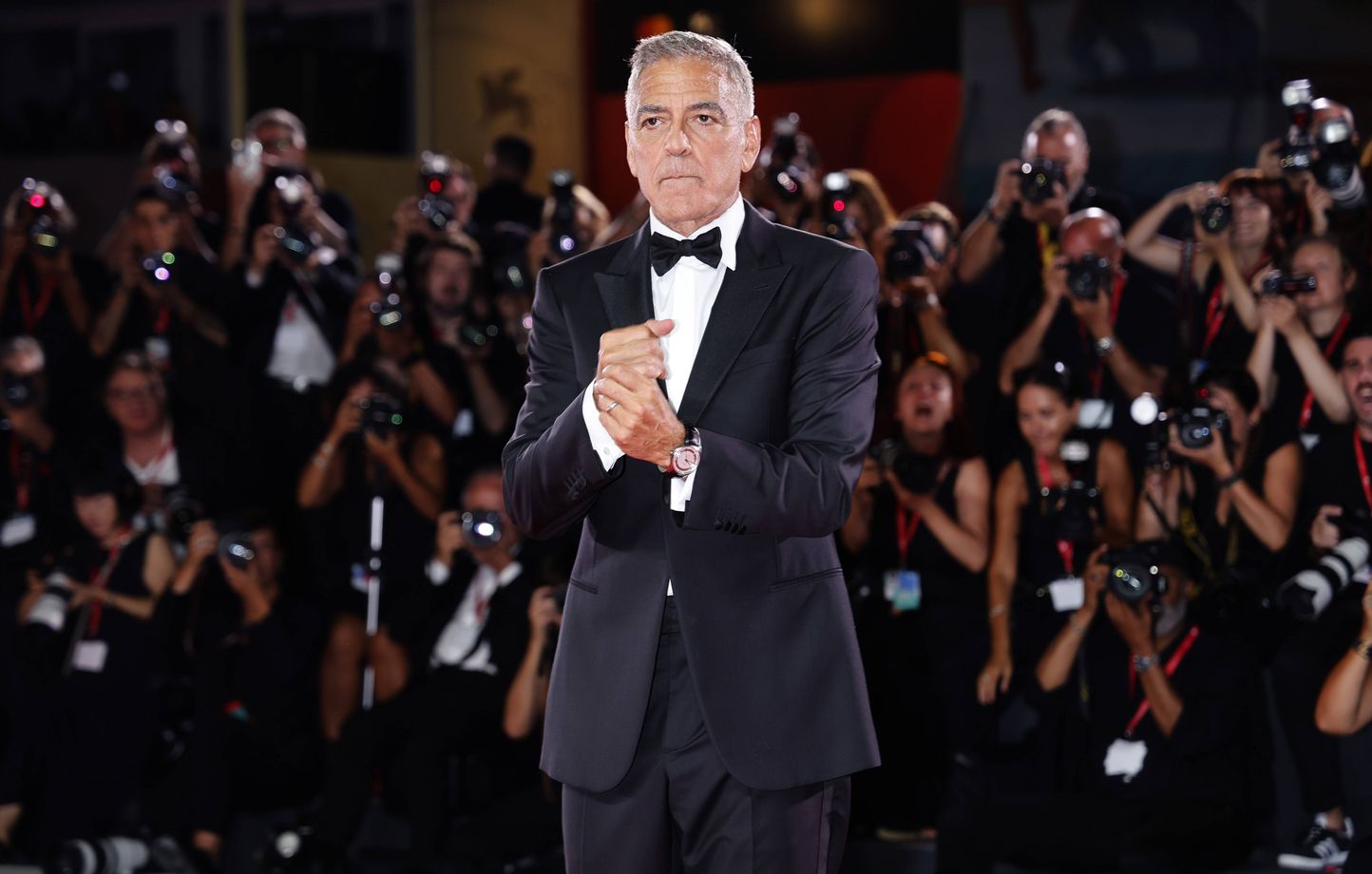 Clooney Loue Biden pour son Retrait Présidentiel