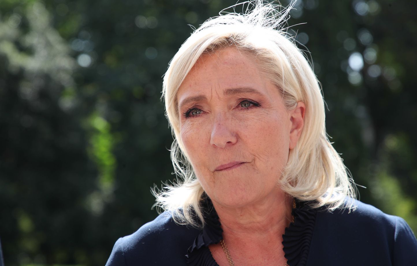 Marine Le Pen demande une session parlementaire anticipée