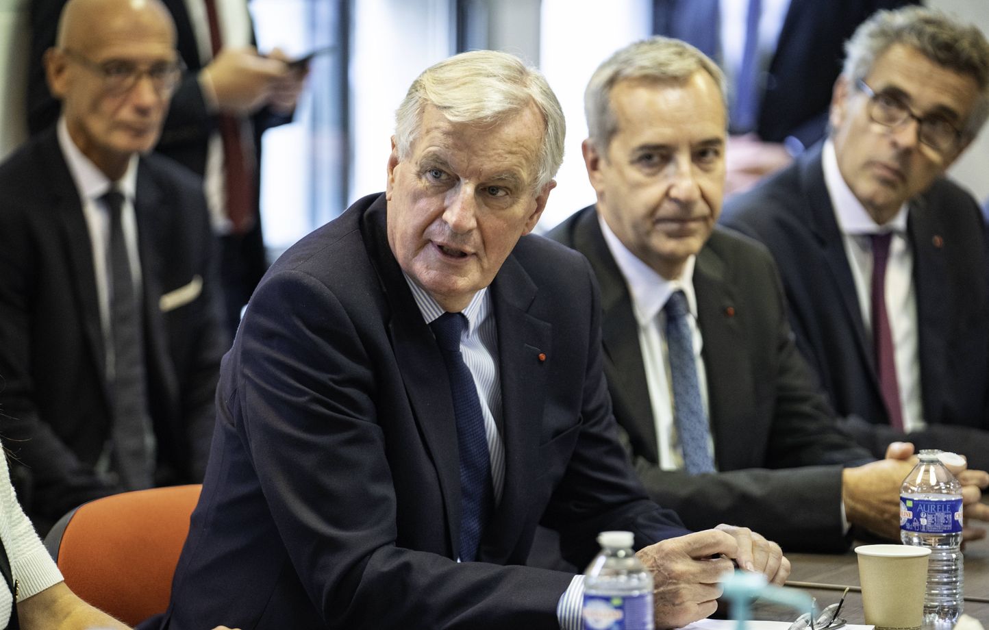 Gouvernement Barnier : Consultations et Tensions en Direct