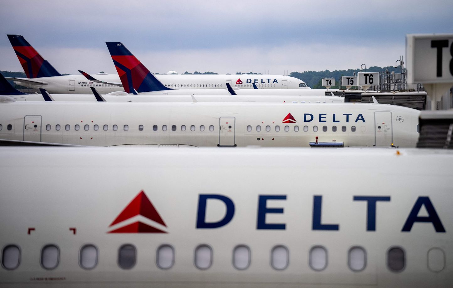 Collision entre deux avions Delta à Atlanta