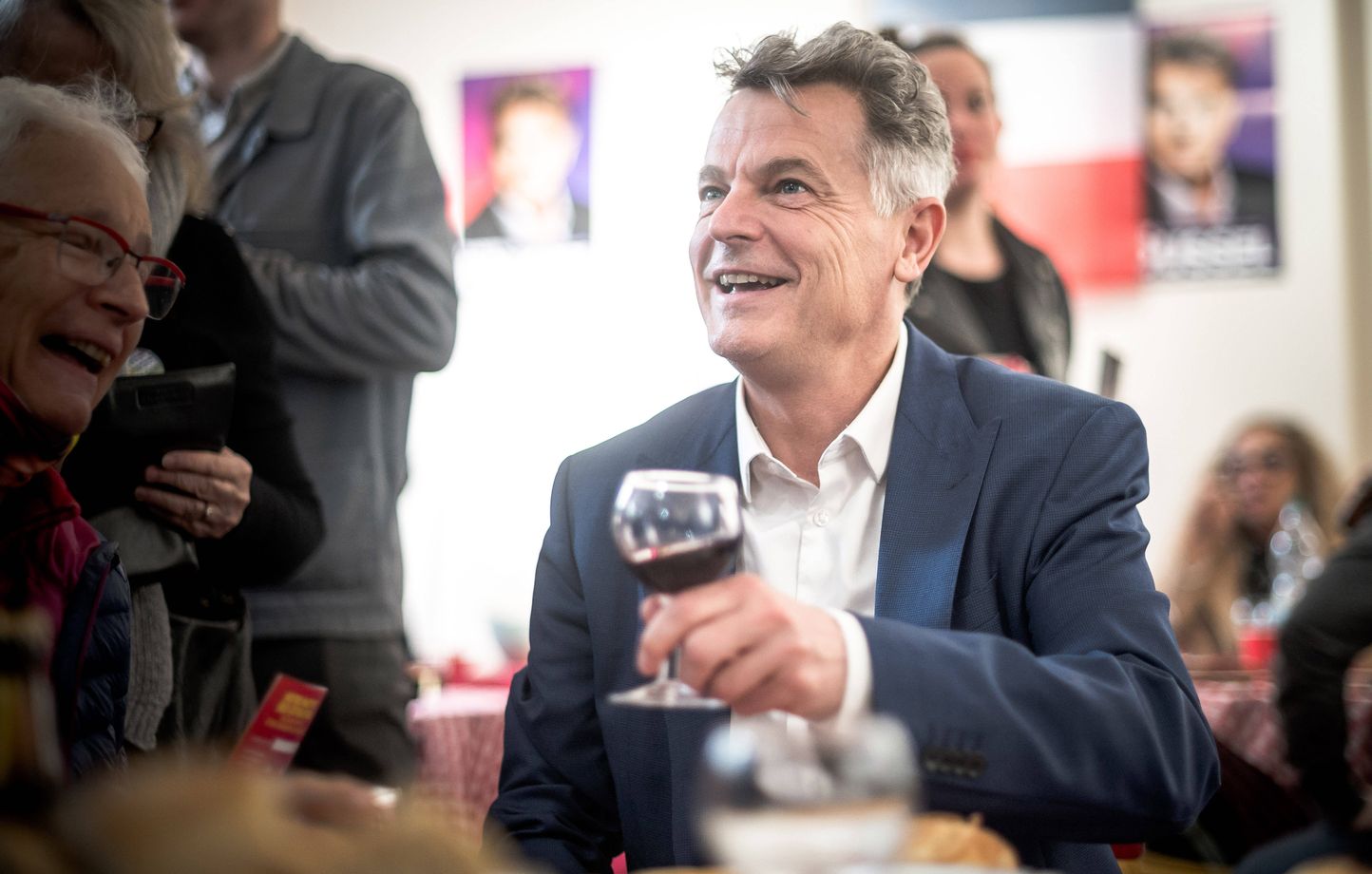 Fabien Roussel motive avec un apéro à la Fête de l’Huma