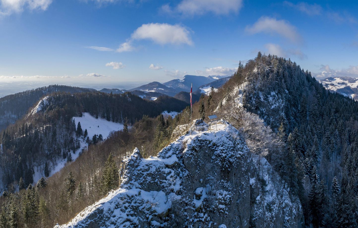 Nouveau sommet du Jura découvert mais reste secret