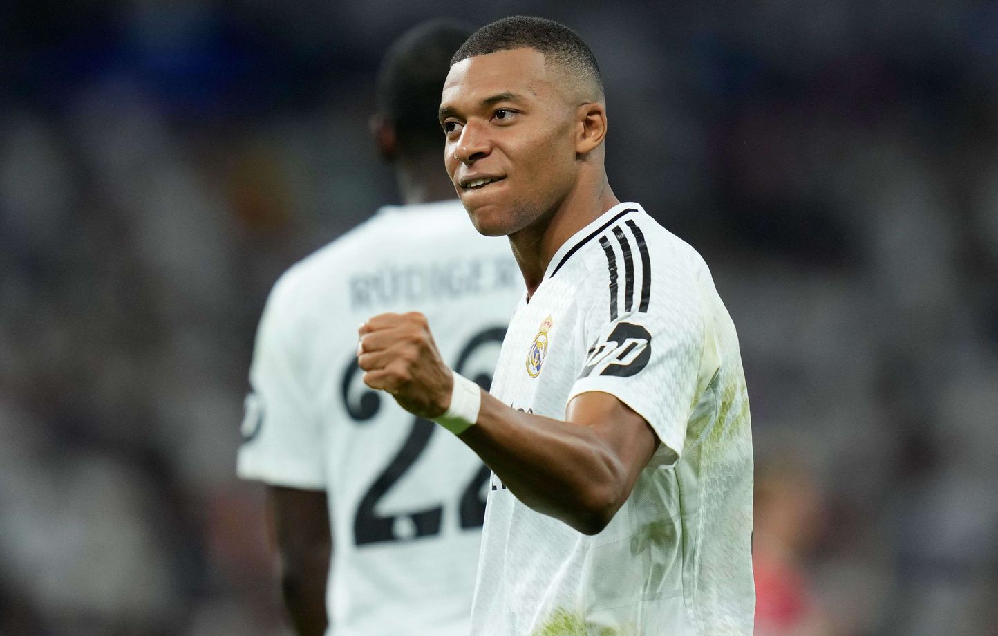 Mbappé brille pour ses débuts en Ligue des champions