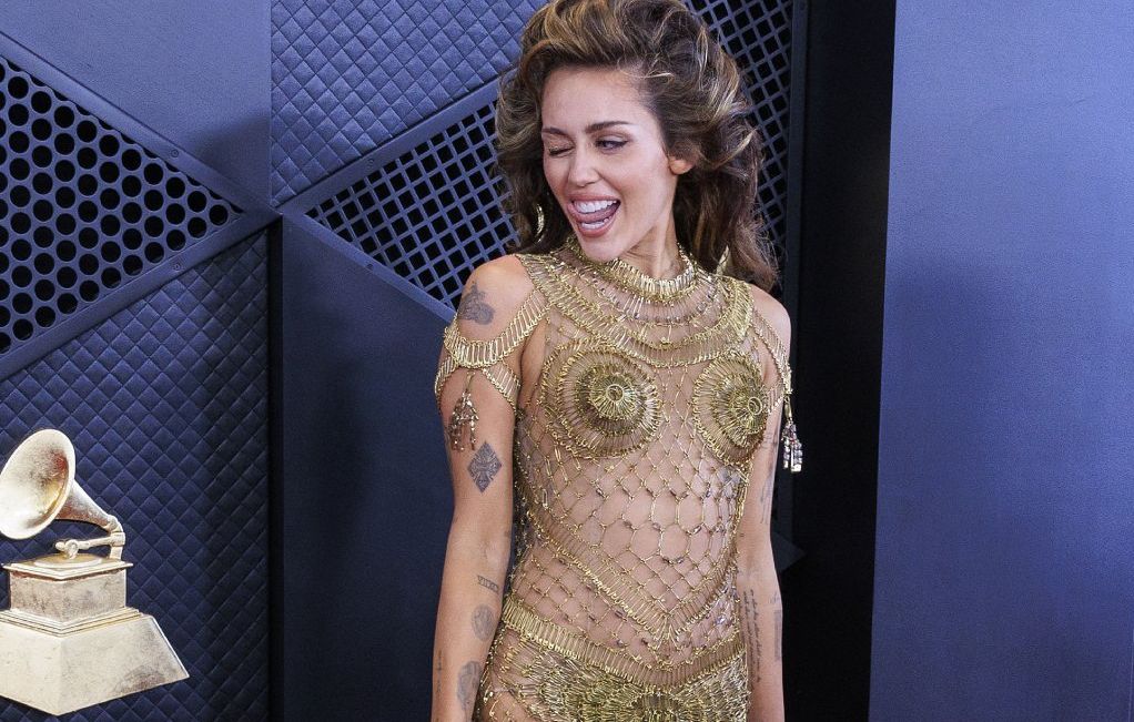 Miley Cyrus accusée de plagiat pour son tube ‘Flowers