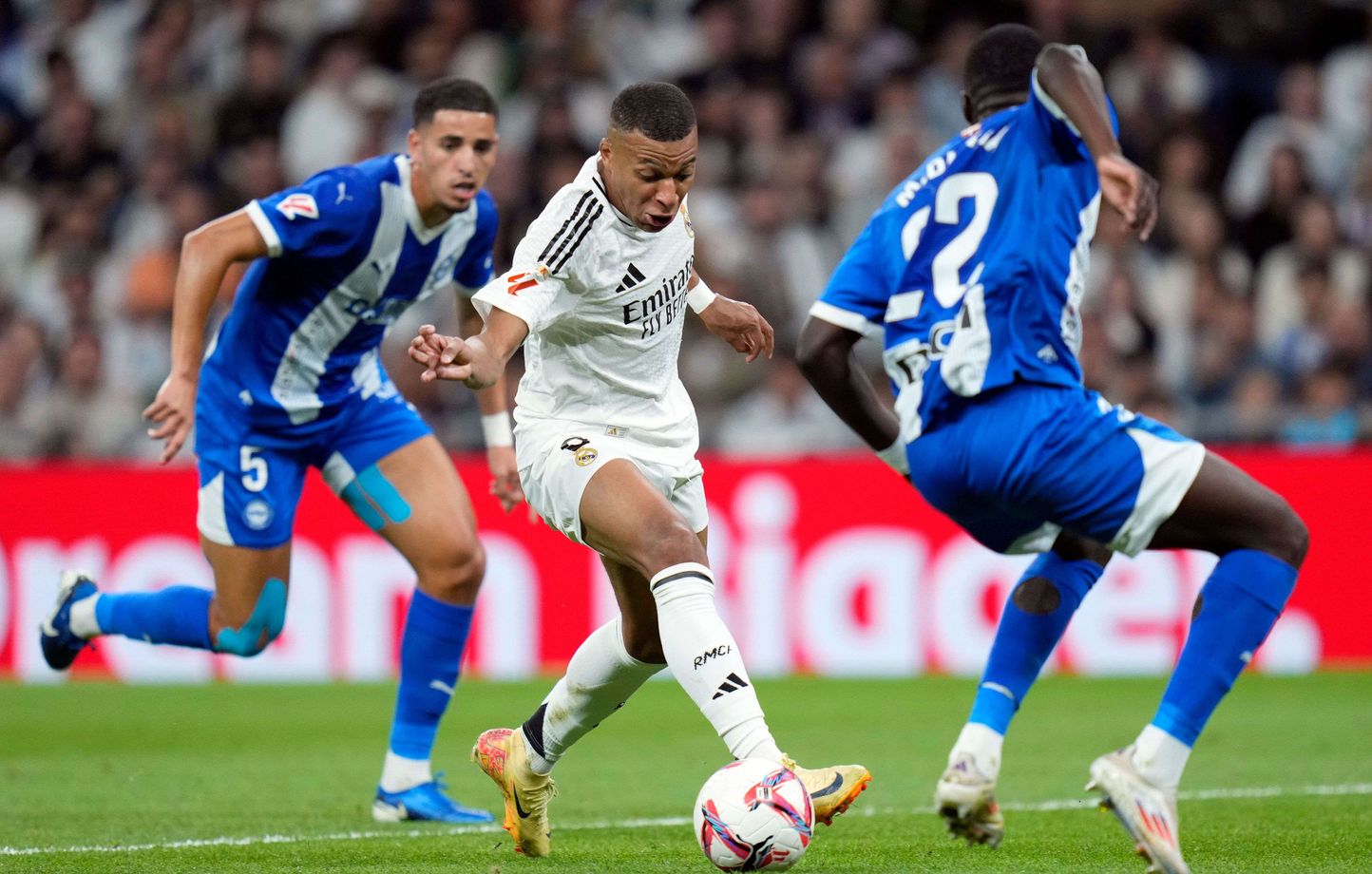 Kylian Mbappé brille puis sort blessé avec le Real Madrid