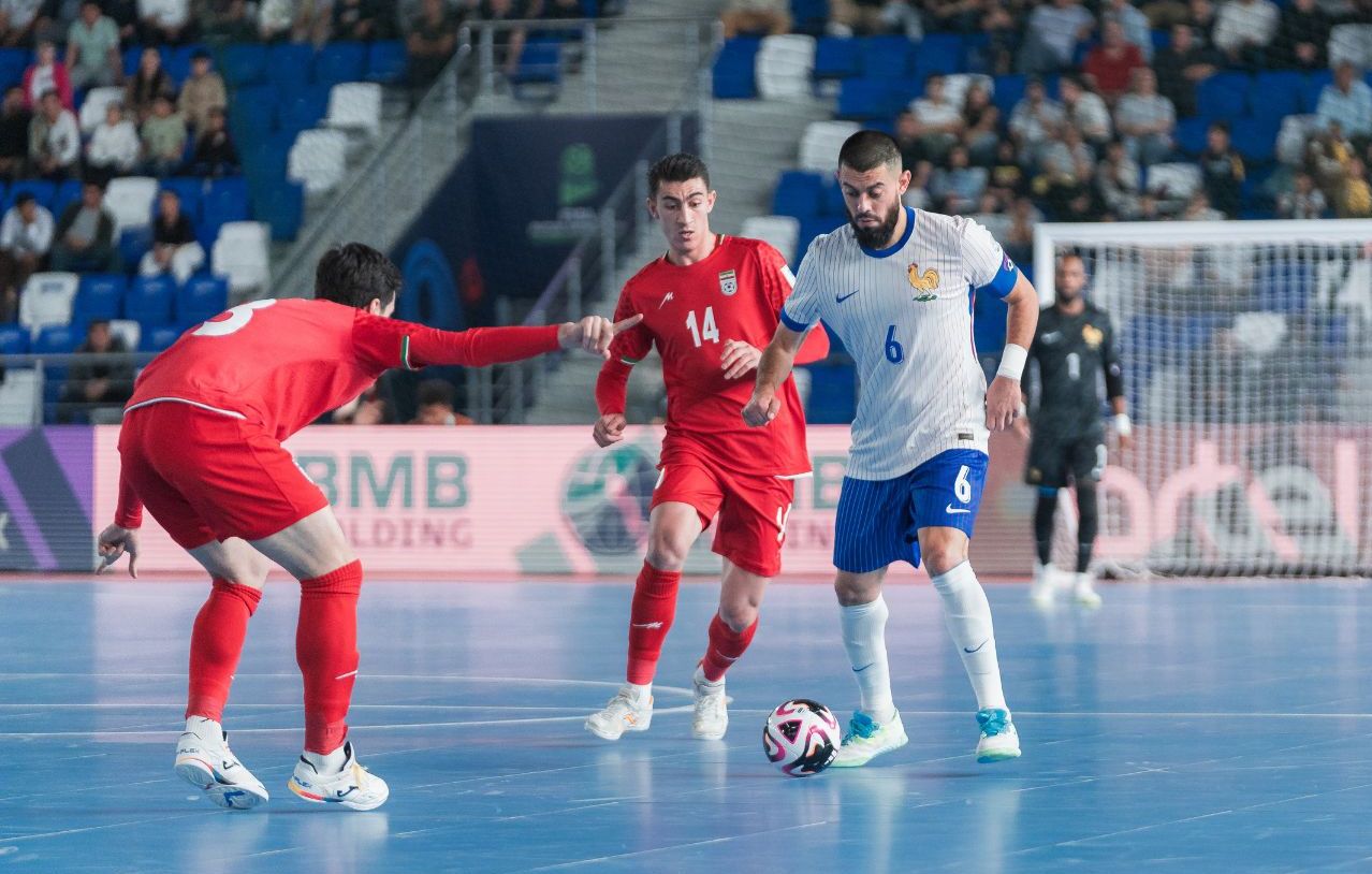 Futsal : Les Bleus en quarts après leur victoire écrasante