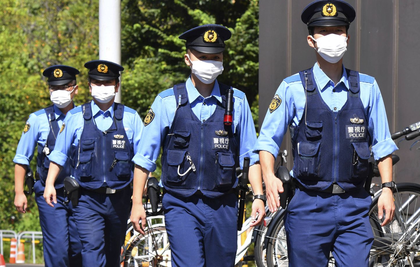 Attaque au couteau mortelle à Nagano : un homme en fuite