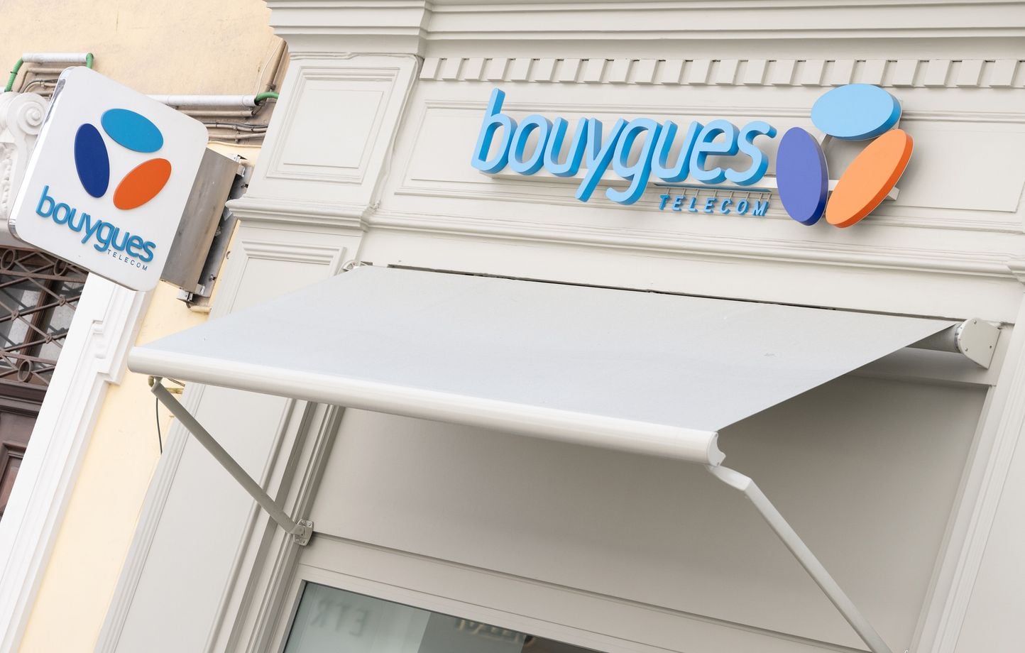 Rachat de SFR : vos forfaits vont-ils flamber ?