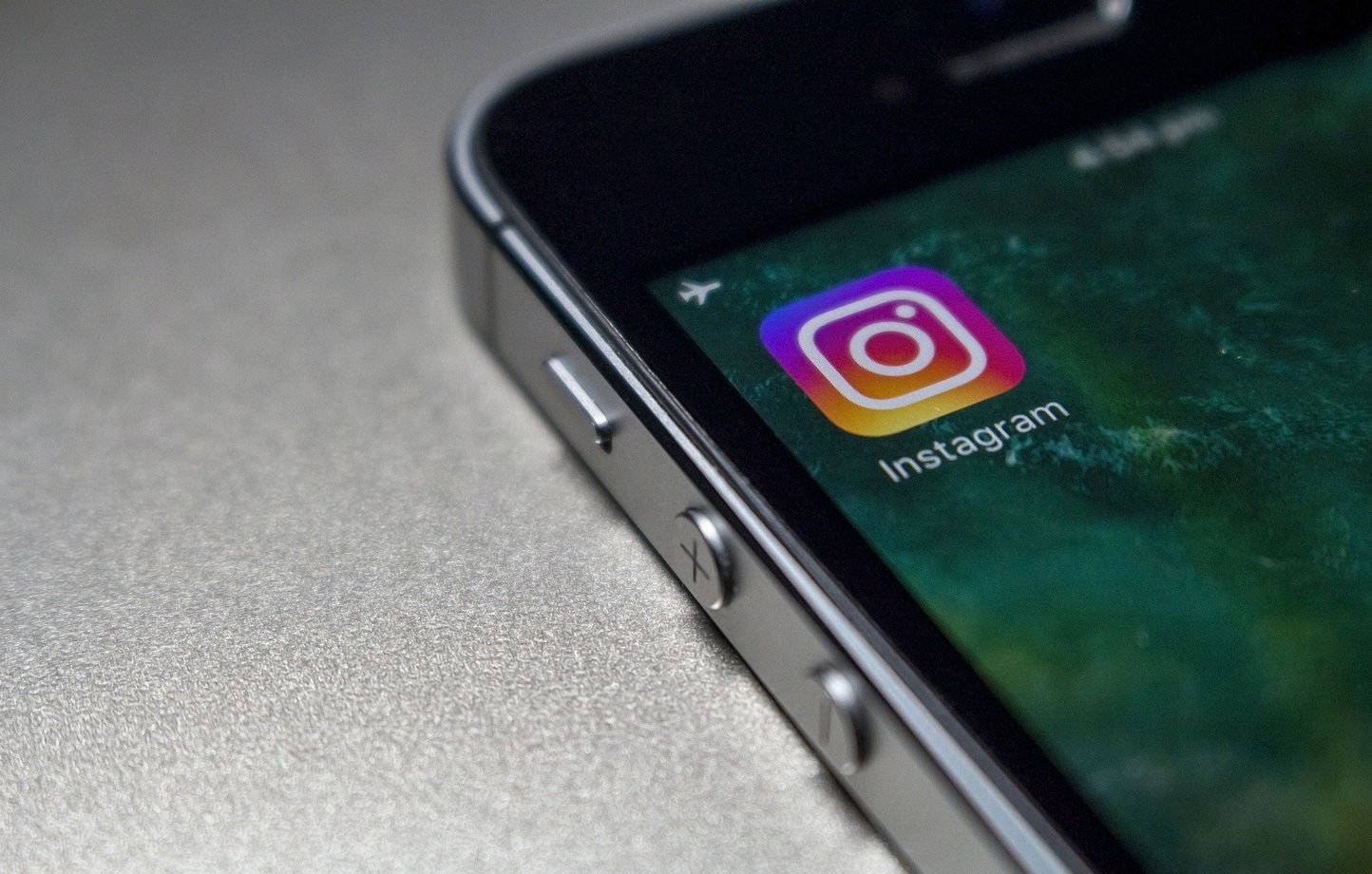 Arnaque Instagram : le piège PayPal des faux artistes
