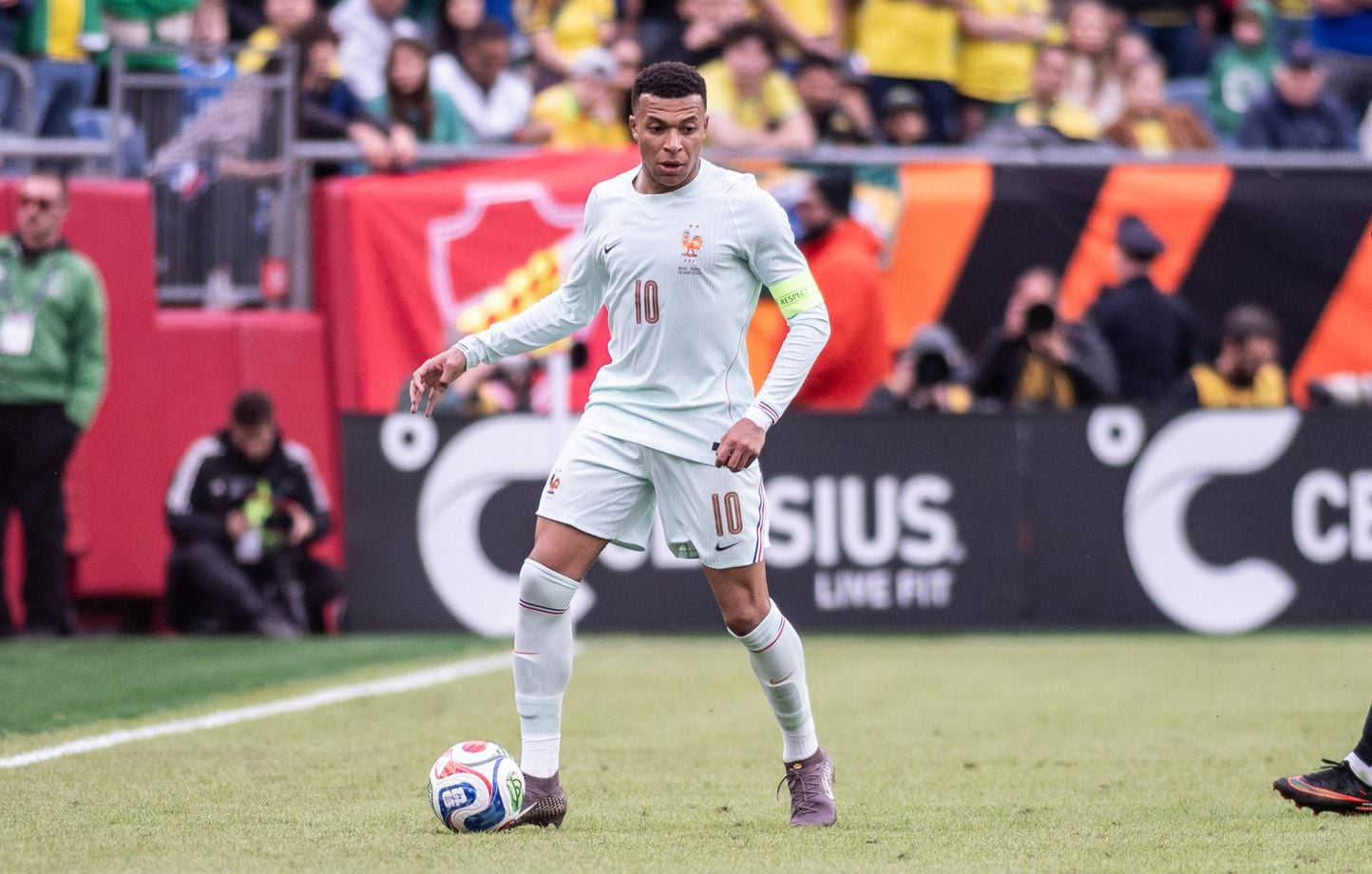 Coupe du monde 2026 : pourquoi des pubs en plein match