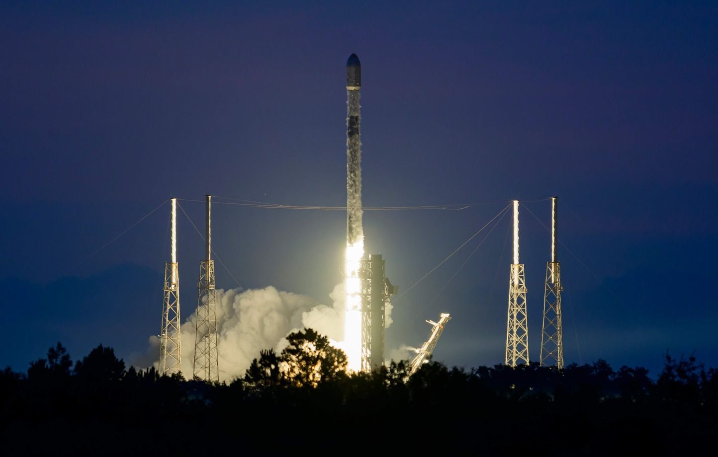 SpaceX dépasse Amazon et talonne Microsoft en Bourse