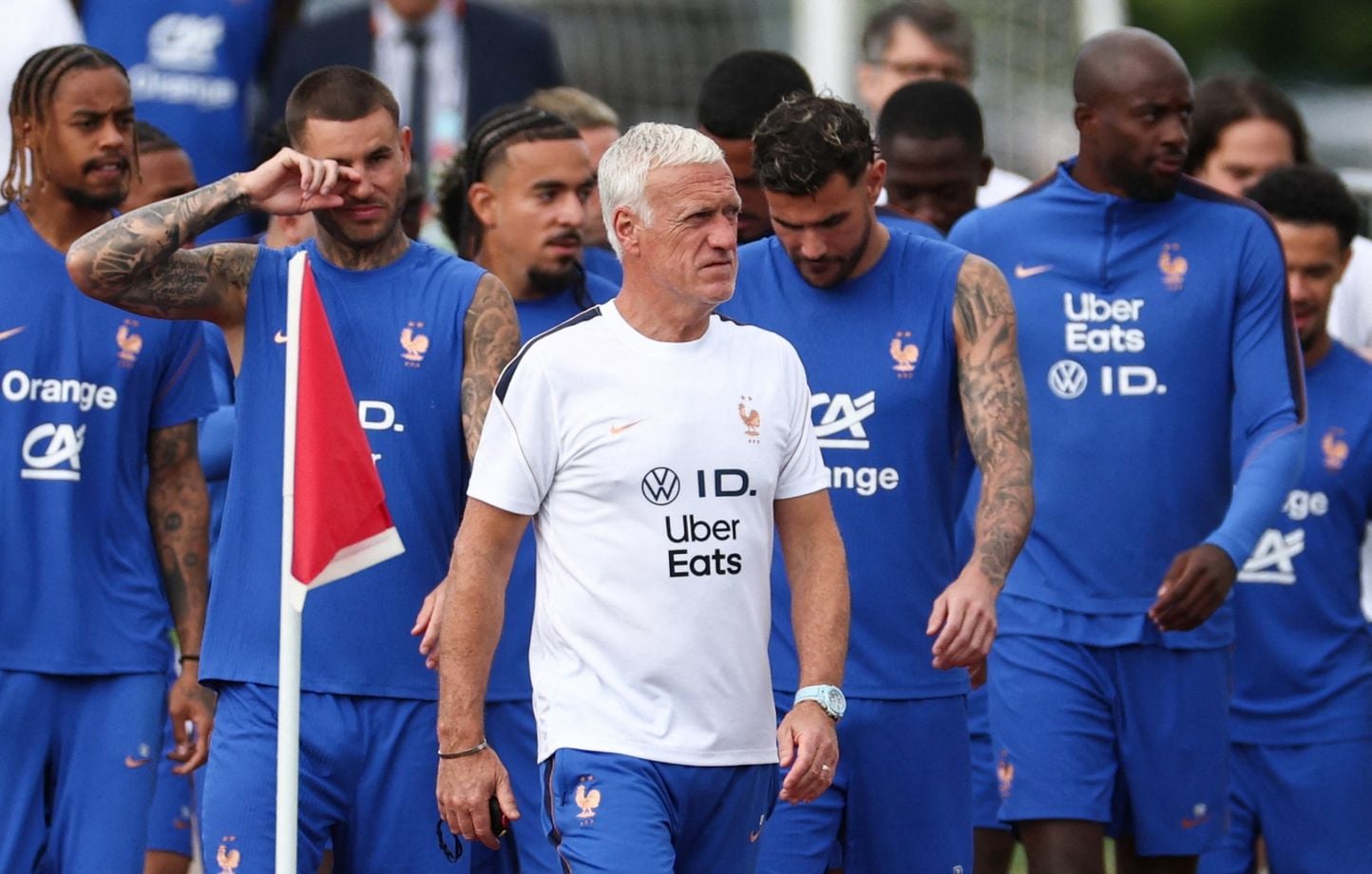 Alerte tornade à Boston : les Bleus en roue libre