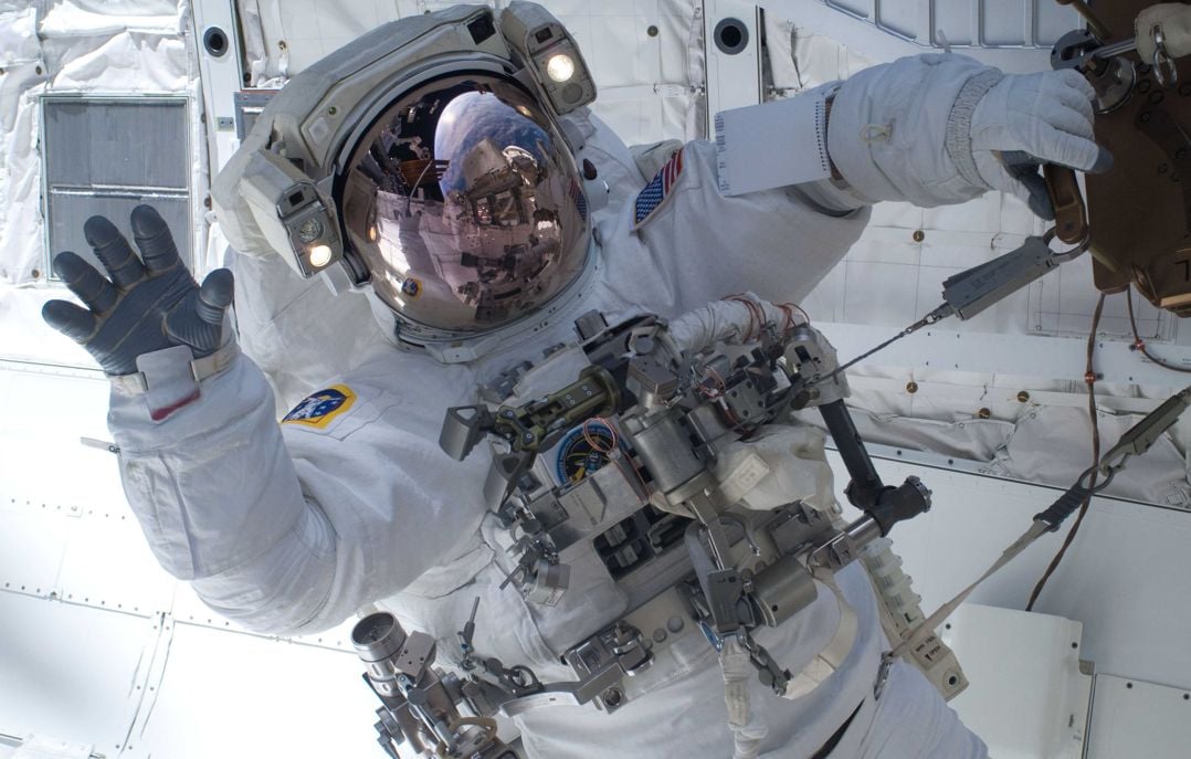 Dans l’espace, les astronautes gagnent jusqu’à 5 cm
