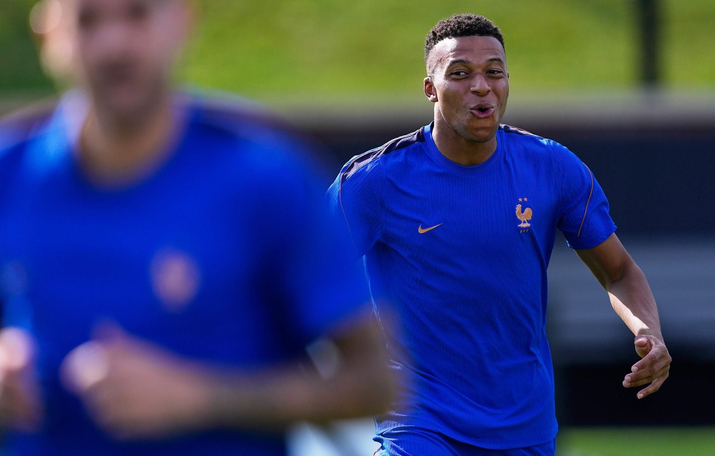 France-Irak : les orages pourraient suspendre le match