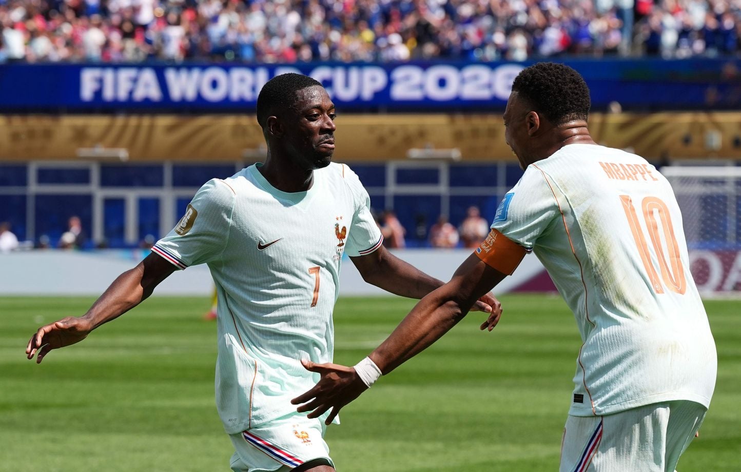 Mbappé-Dembélé : le duo de choc des Bleus