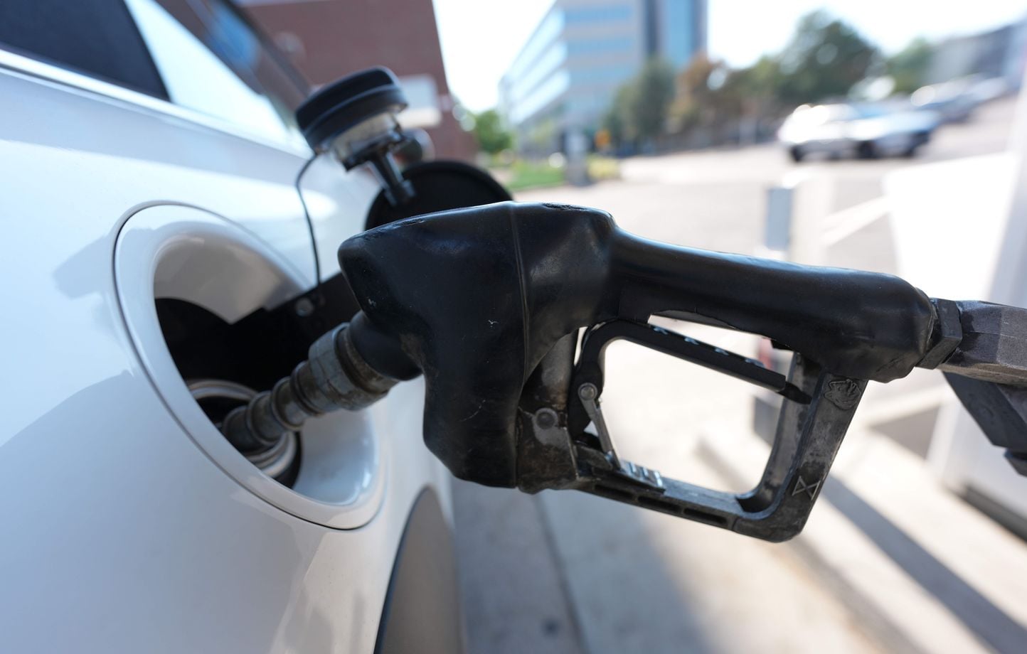 Taxes sur les carburants : l’État perd 80 millions en 6 mois