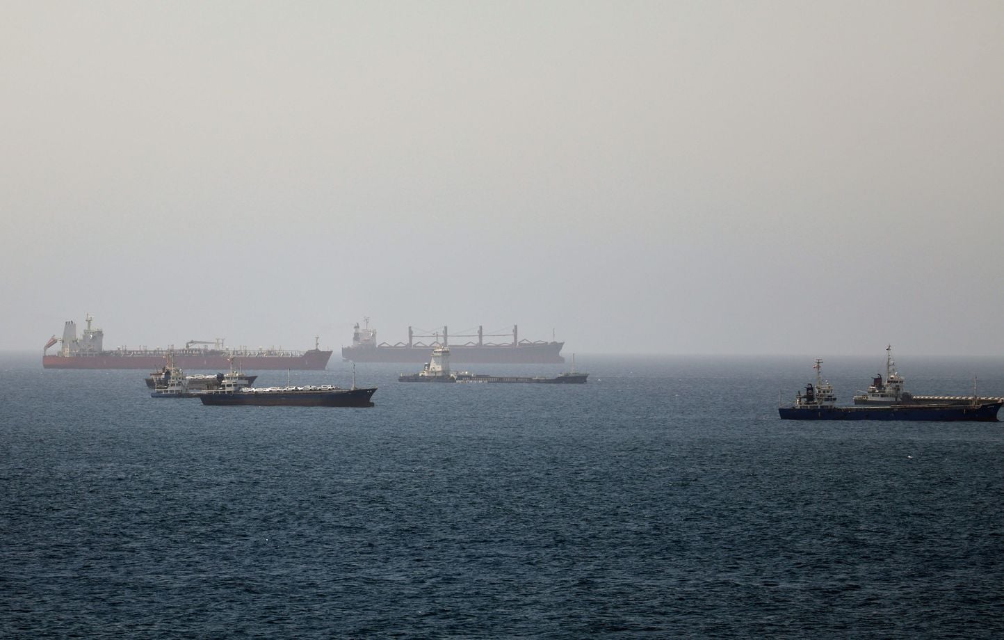 Détroit d’Ormuz : un tanker touché par un projectile