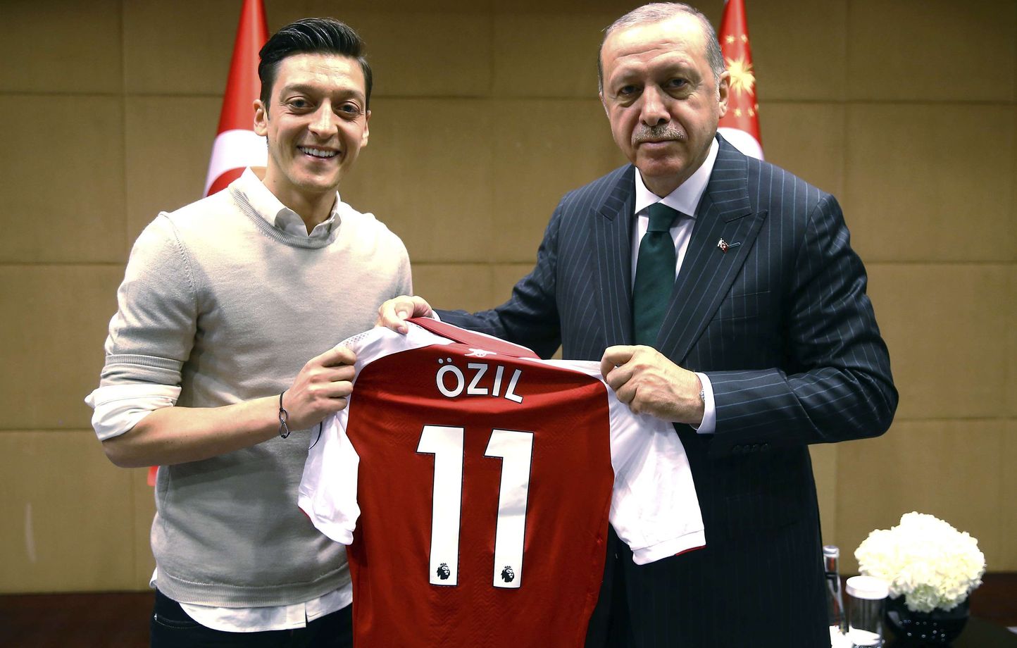 Mesut Özil rejoint le Conseil central du parti d’Erdogan