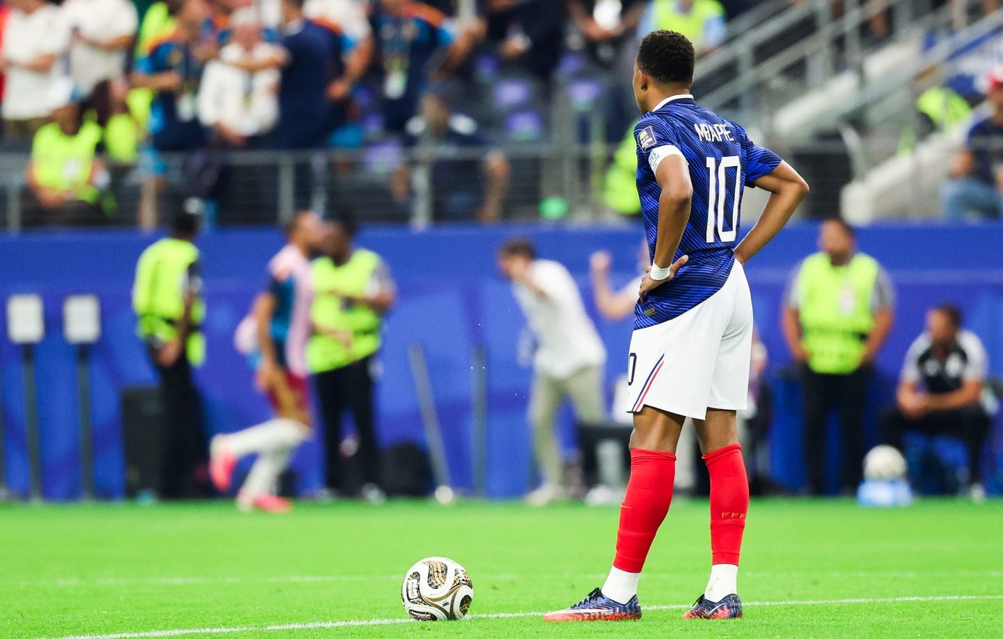 6a572fe37060f.jpg France-Espagne : le naufrage sans émotion des Bleus