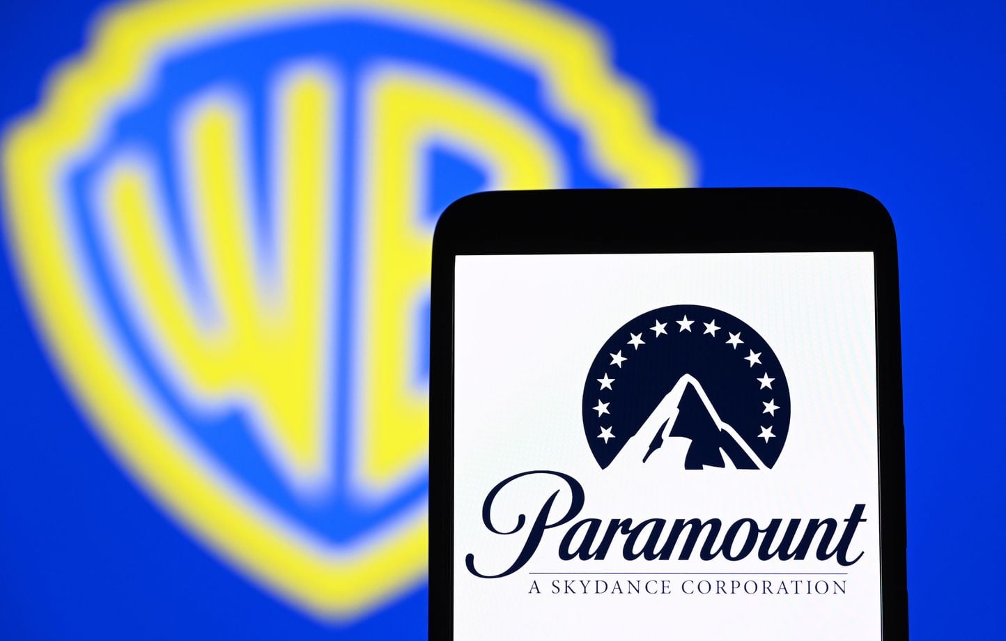 Warner-Paramount : les scénaristes attaquent en justice