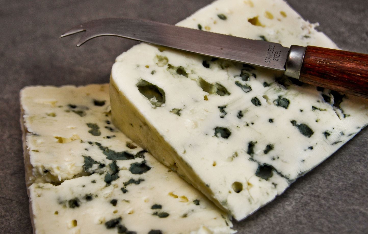 Droits de douane : l’UE veut exonérer vins et fromages