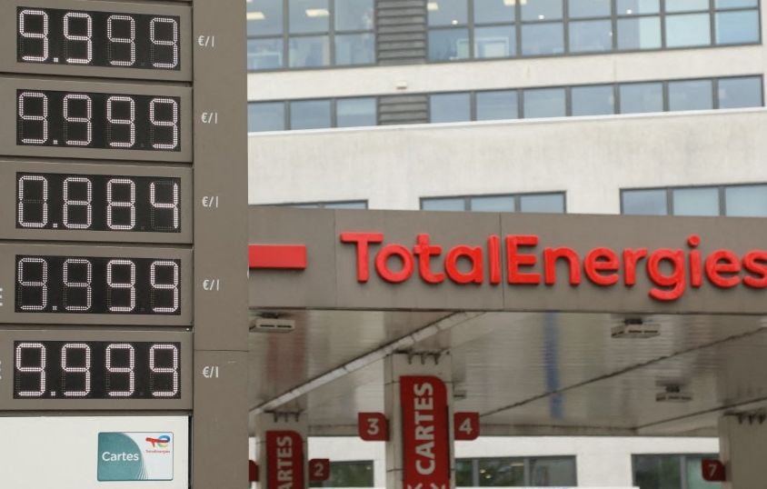TotalEnergies : bénéfice doublé, polémique relancée