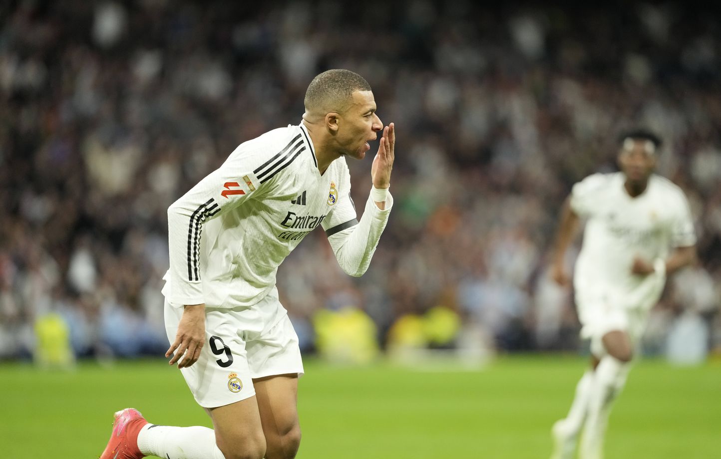 Mbappé brille contre le Rayo et rassure le Real