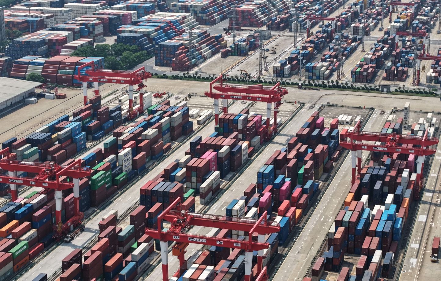 Carte : les 10 ports géants qui dominent le commerce mondial