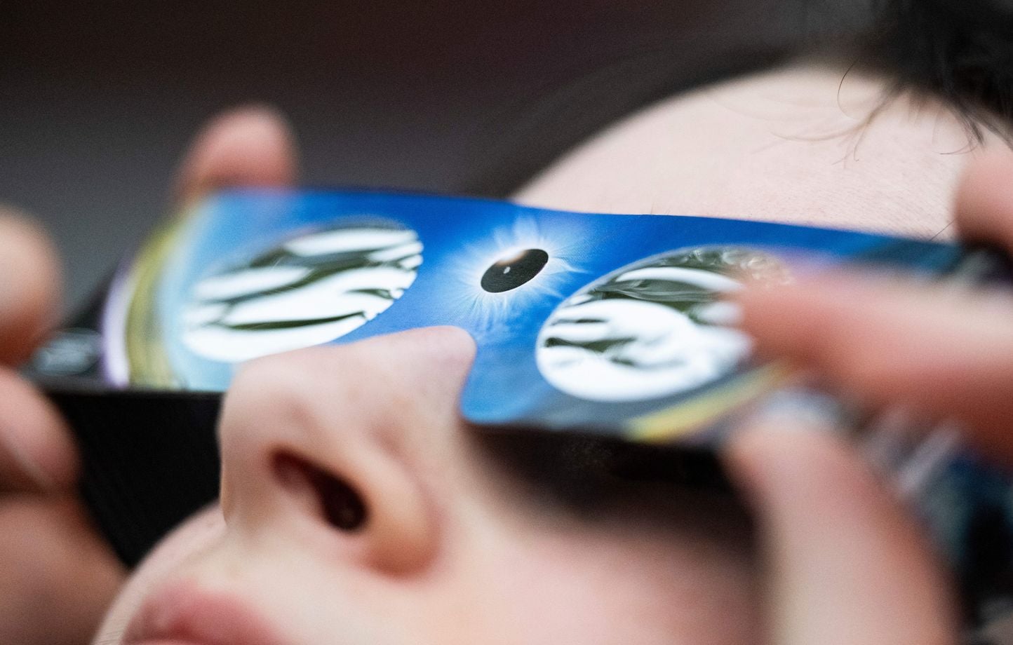 Éclipse 2026 : ces lunettes peuvent abîmer vos yeux