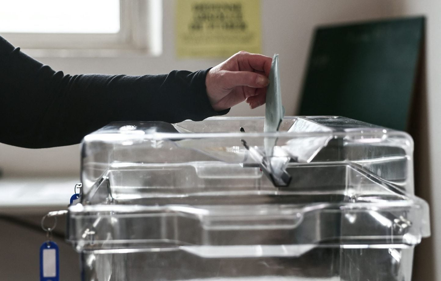 Gauchers et politique : votent-ils plus à gauche ?