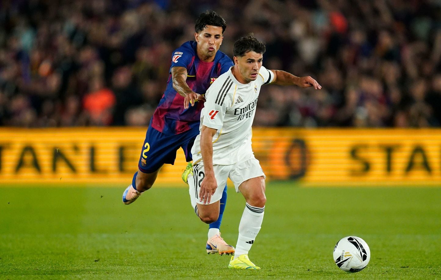 La Liga arrive sur DAZN et Disney+ : adieu beIN