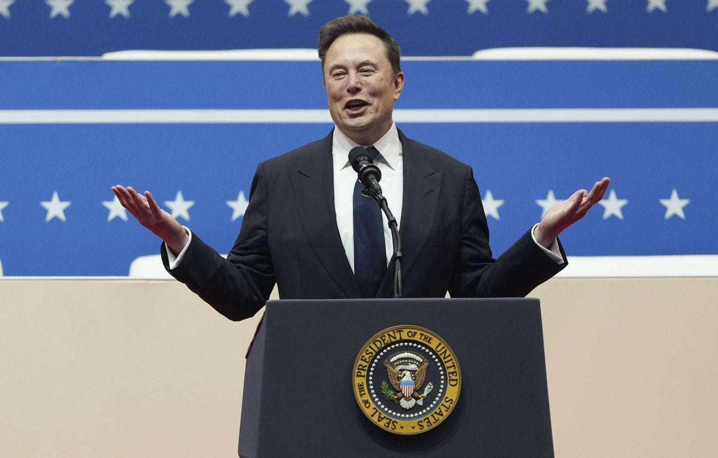 Midterms : Elon Musk mise 120 millions sur les républicains