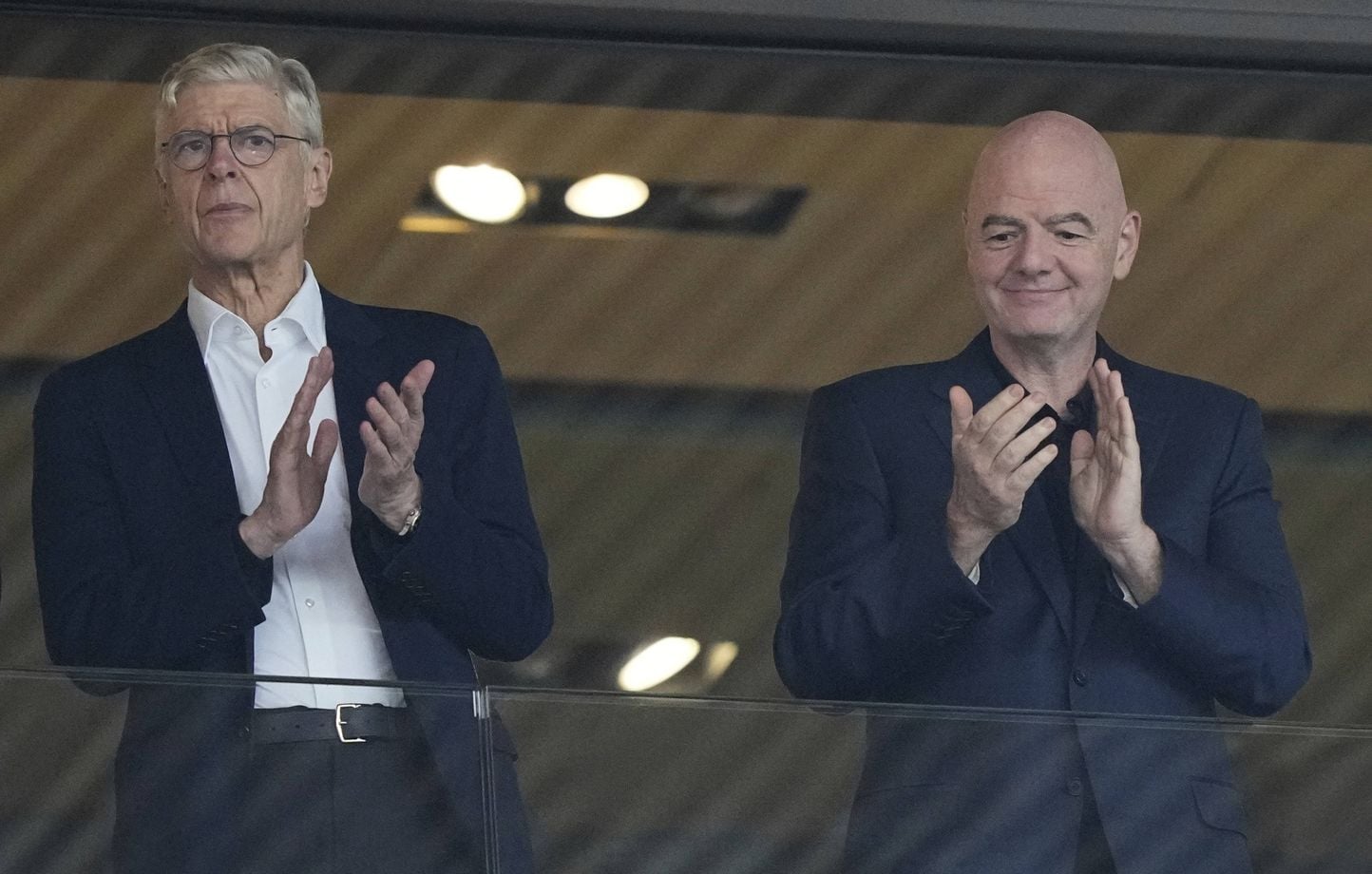 Infantino lâché par Wenger : la FIFA en pleine crise