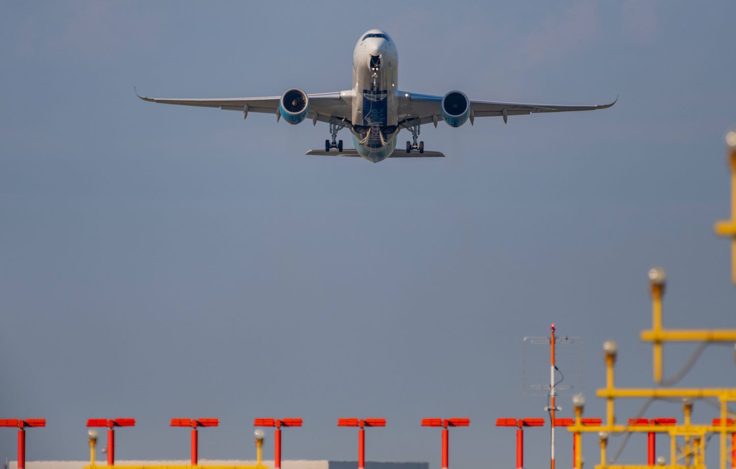 Trafic aérien : une reprise timide pour les aéroports français