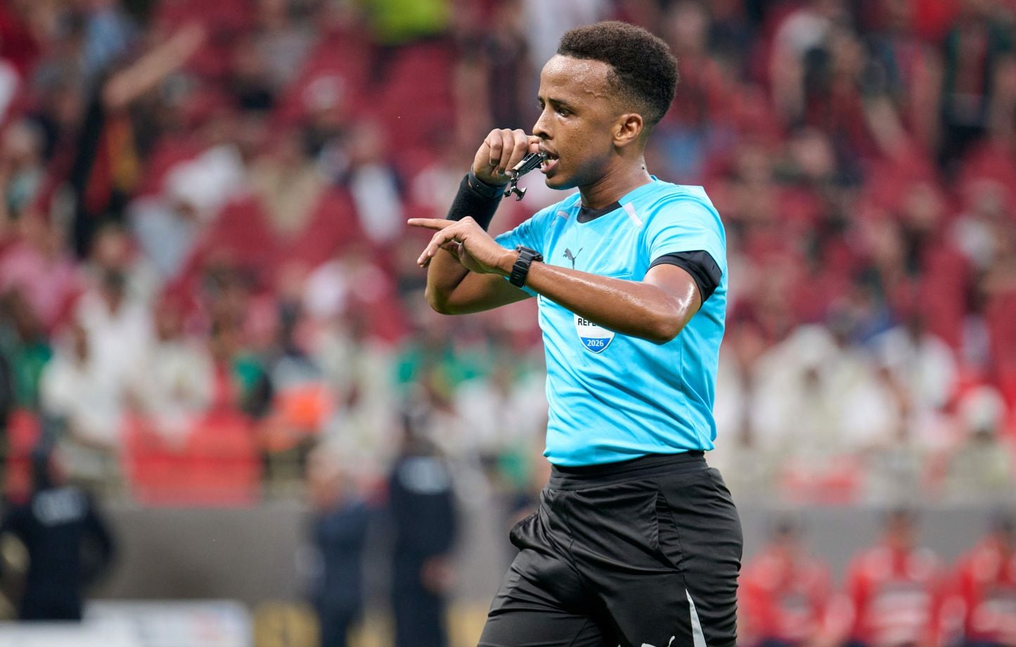 Omar Artan, l’arbitre surprise de PSG-Aston Villa